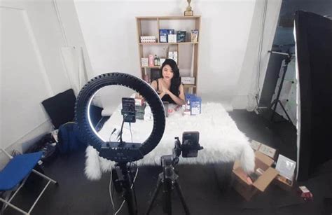 nude live net|Top Ứng Dụng App Live Show Hàng Hot Nhất 2024